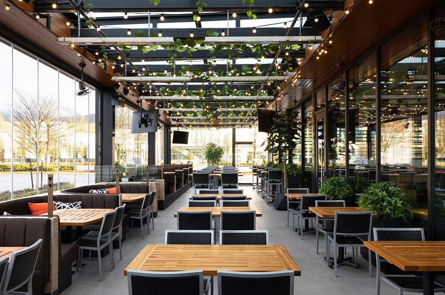 Assembledge, Cactus Club Cafe, Coquitlam, Hospitality Design, restaurant design, bar design 